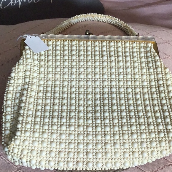 Vintage Hong Kong 1960s cream colored beaded purse in excellent condition - Picture 9 of 14